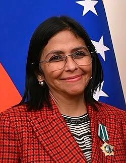 Delcy Rodríguez inicia cooperación con EE. UU. tras captura de Maduro